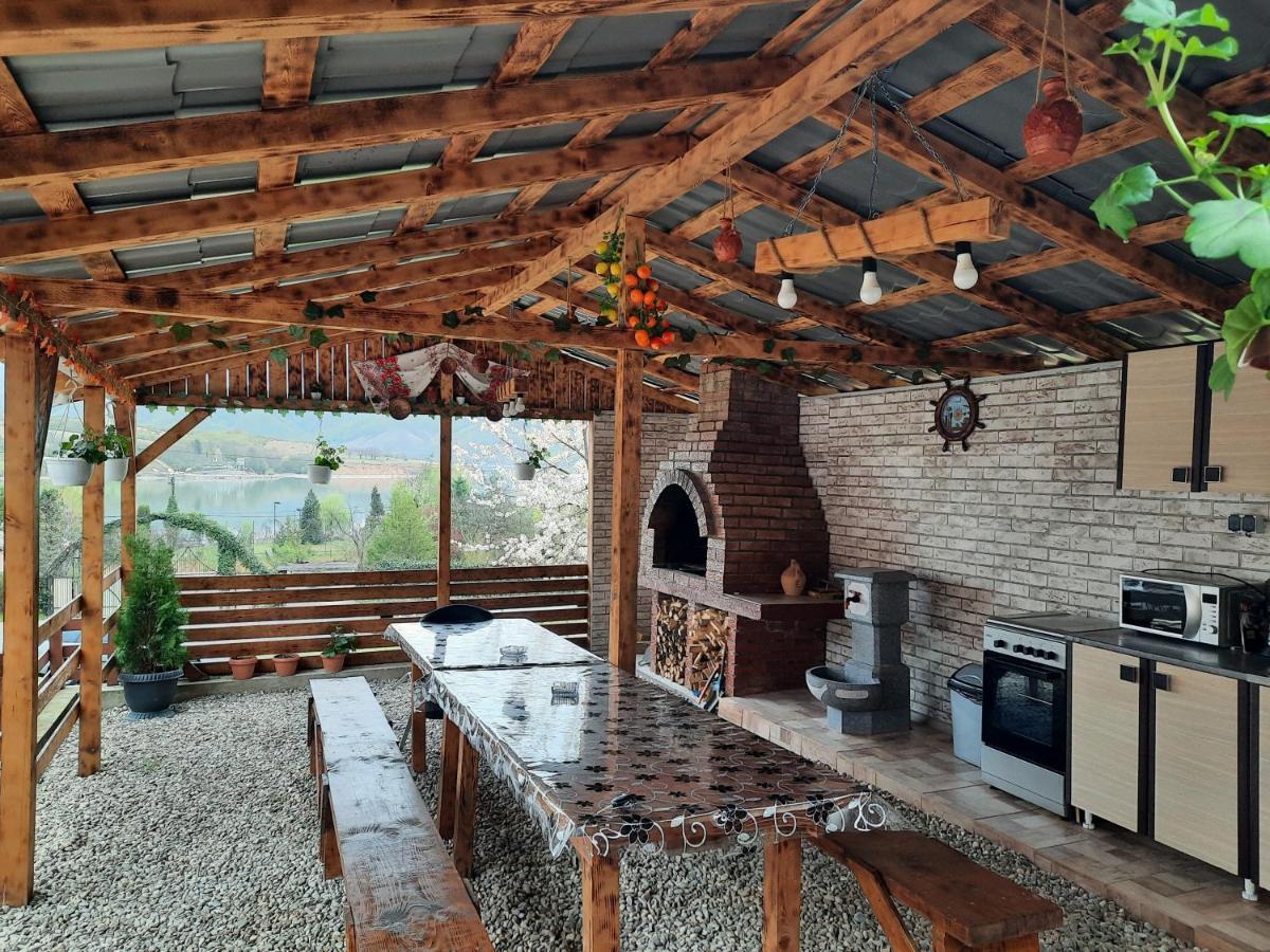 הוילה Ieşelniţa Casa Claudiu מראה חיצוני תמונה