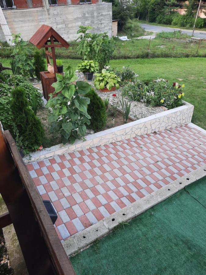 הוילה Ieşelniţa Casa Claudiu מראה חיצוני תמונה